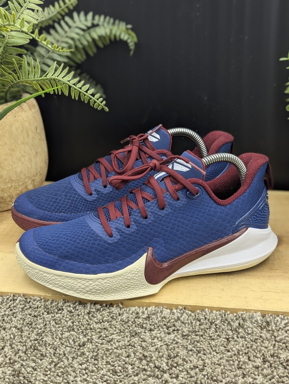 Nike Mamba Focus Coastal Blue Red Mens Size 7 Women's Size 8.5 Shoes